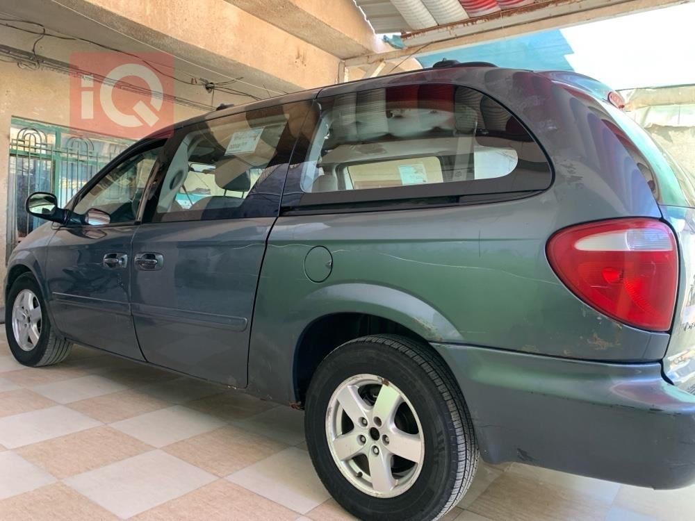 Dodge Caravan